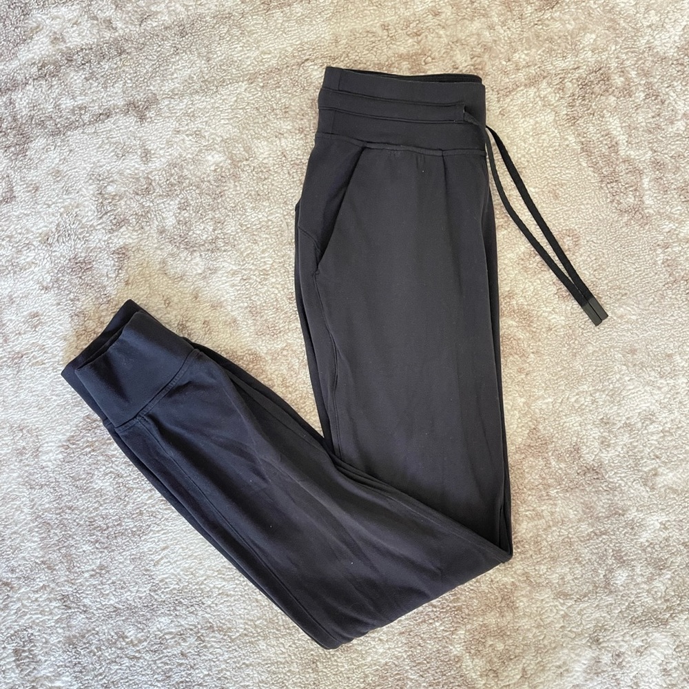 Lululemon Ready to Rulu Joggers